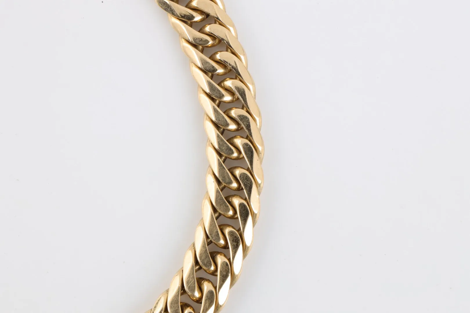 8" 18k Yellow Gold Curb Chain Bracelet (29.25g.)