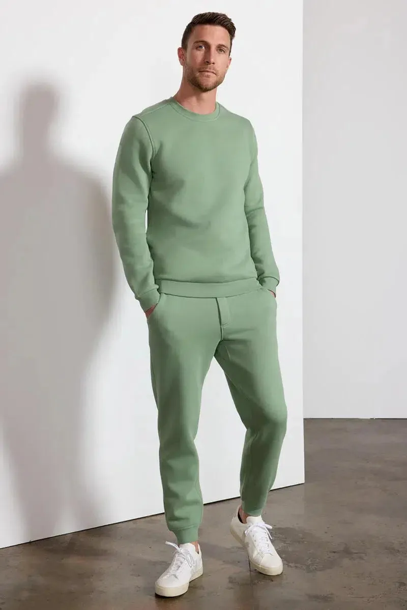 Comfort Crew Neck in Hedge Green