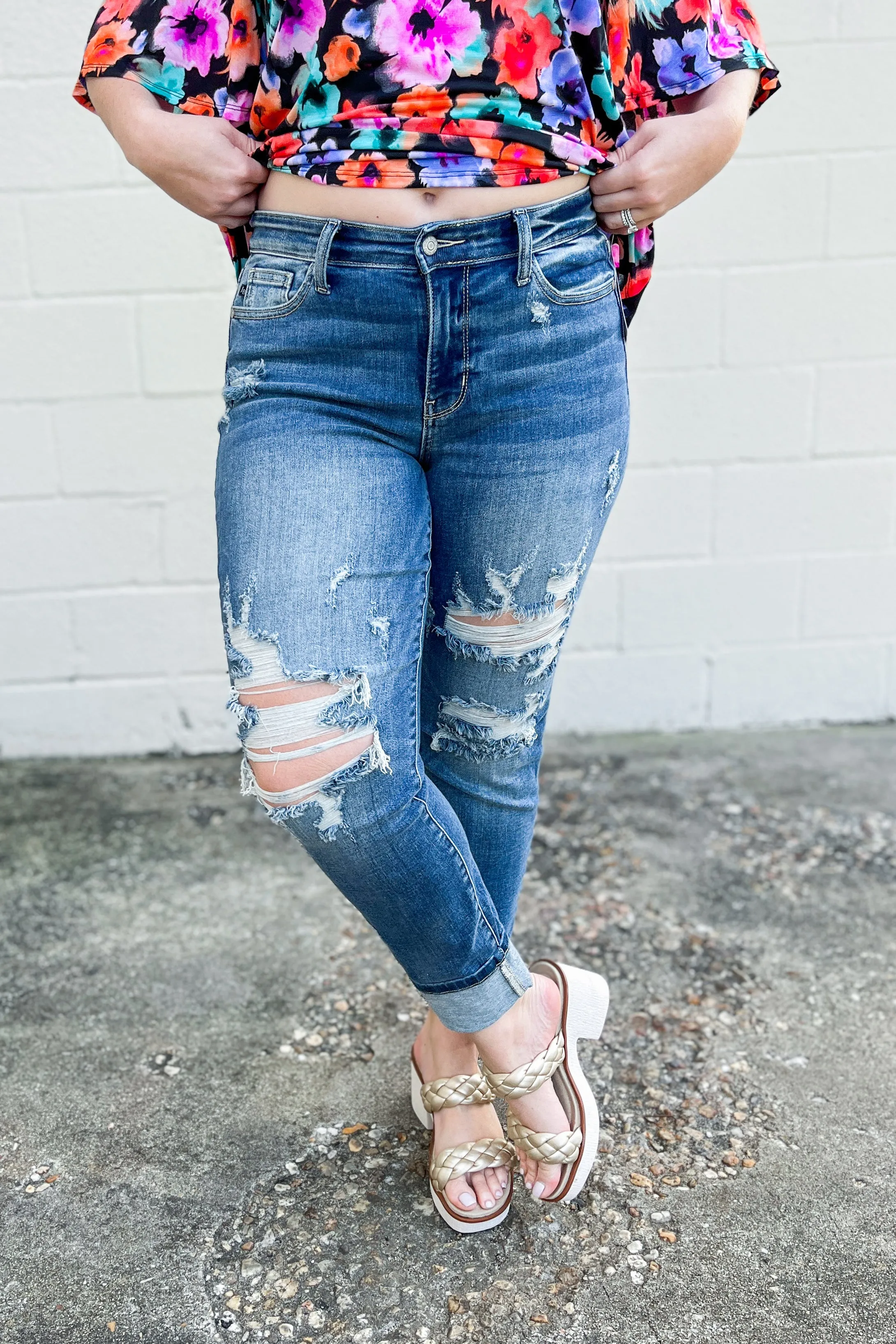 Judy Blue Mckenzie Mid Rise Distressed Cuffed Boyfriend Jeans